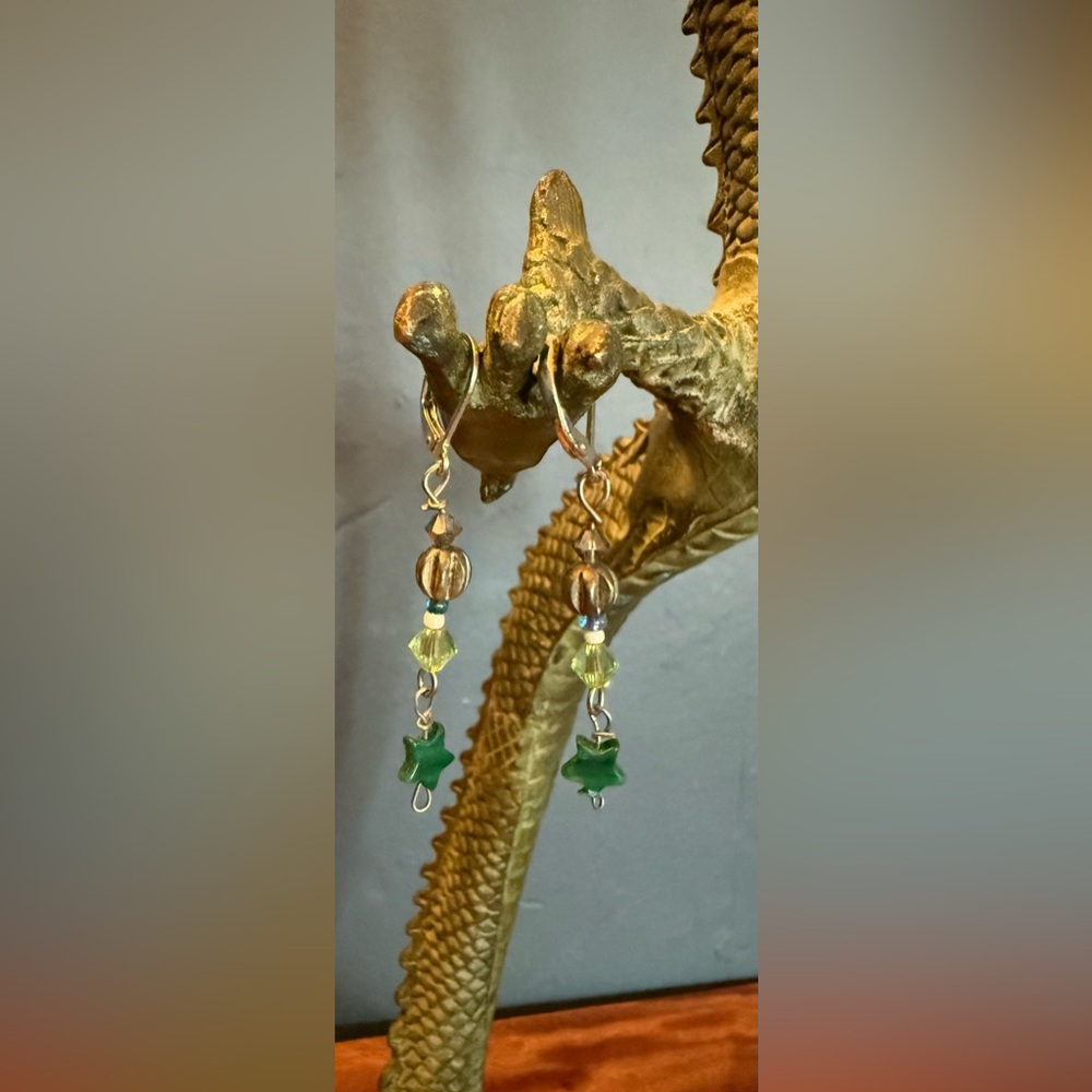 Elegant Green Dangle Earrings